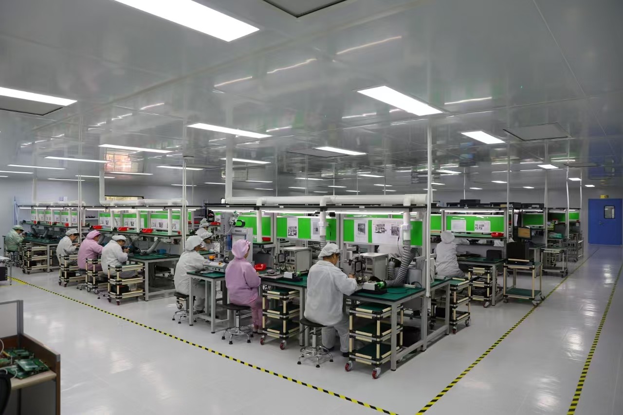 Wuhan The One Micro Technology Co., Ltd. производственная линия завода