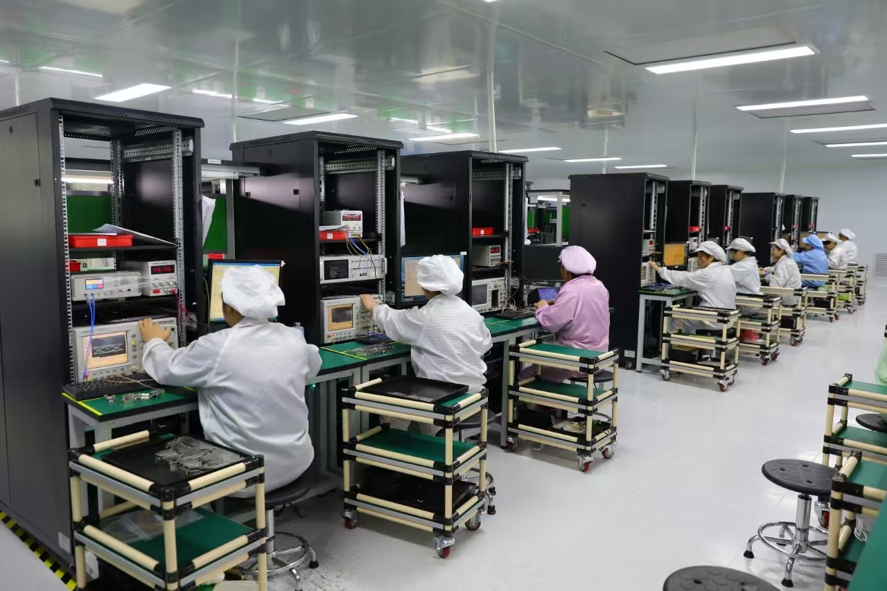 Wuhan The One Micro Technology Co., Ltd. производственная линия завода
